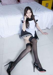 制服2丝袜图片,制服下的性感魅力